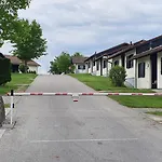 Am Hochbergle Haus 138 *